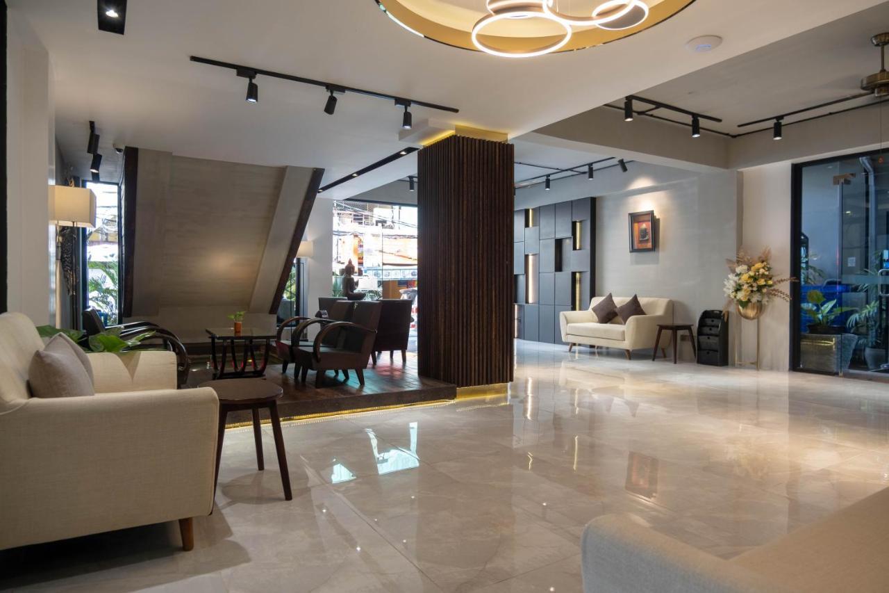 King Grand Boutique Hotel Phnom Penh Eksteriør billede