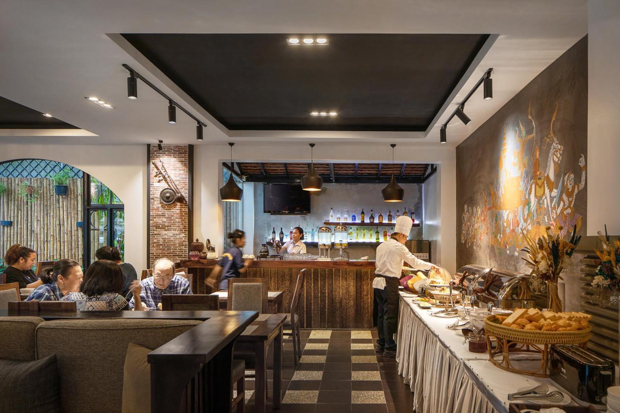 King Grand Boutique Hotel Phnom Penh Eksteriør billede